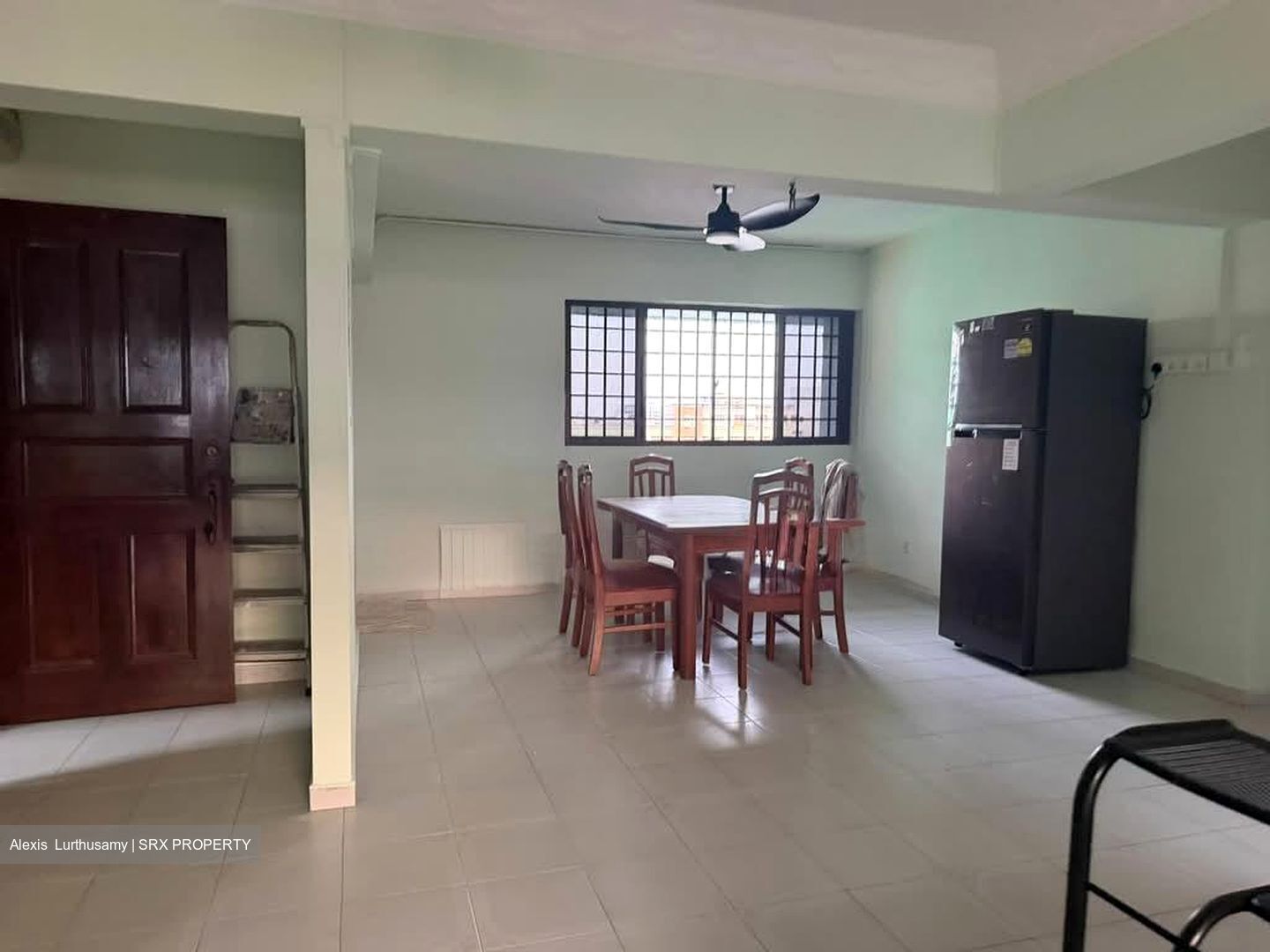 Blk 240 Yishun Ring Road (Yishun), HDB 5 Rooms #557948811